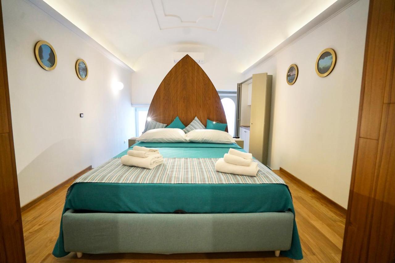 Grotta Verde Luxury Suite By Caprirooms Exterior photo